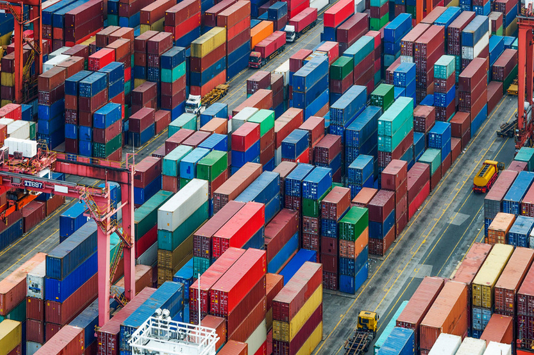 Buchanan Hauling will transport your drayage container from port to rail to store.